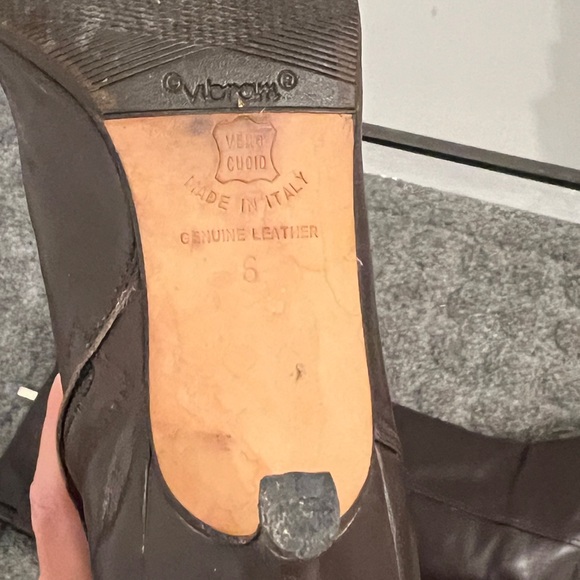 Banana Republic Genuine Leather Made In Italy Kitten Heel Pointy Toe Boots 6 - Picture 5 of 5